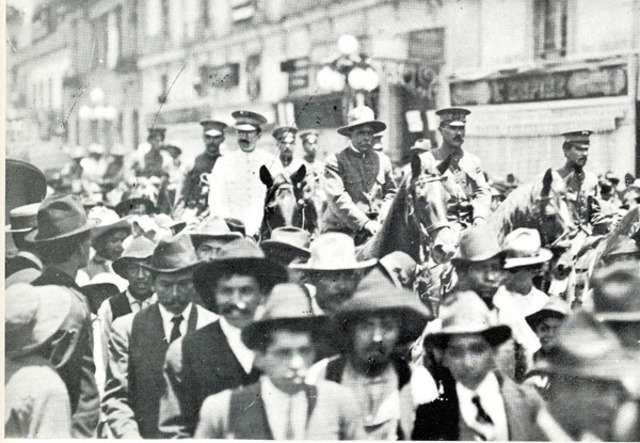 Álvaro Obregón, al frente del cuerpo del ejército