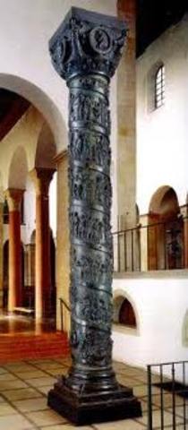 Column with relief works