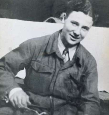 Anne Frank realized that she had a crush on Peter van Daan.