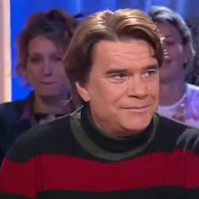 Timeline: Bernard Tapie : ses années à Marseille