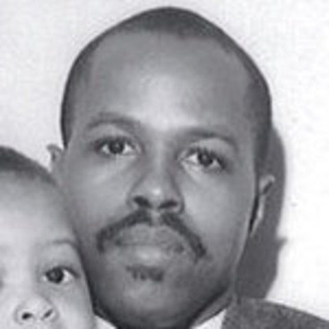 Frasier Robinson Dies