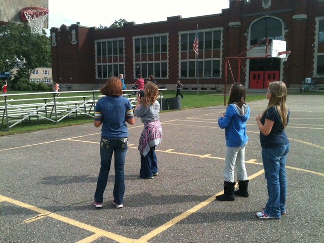 10th period Learning Skills  class  played "Prepositional Phrase PIG".