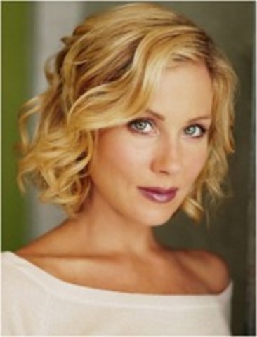 I started a new social studies project but its also Christina Applegate's bday
