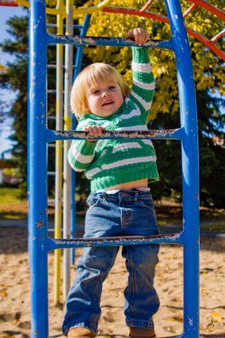 24-30 months: Physical