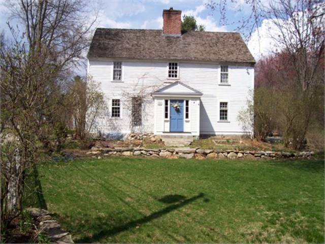 First known permanent settler of Westford, Solomon Keyes, builds a house on Frances Hill