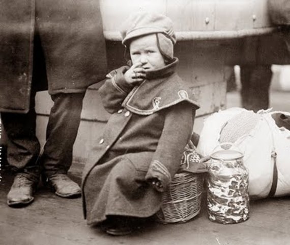 Supreme Court Confirms That 14th Amendment Gives Citizenship to All Persons Born in the United States