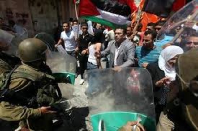 Israeli troops and protests cause six day war