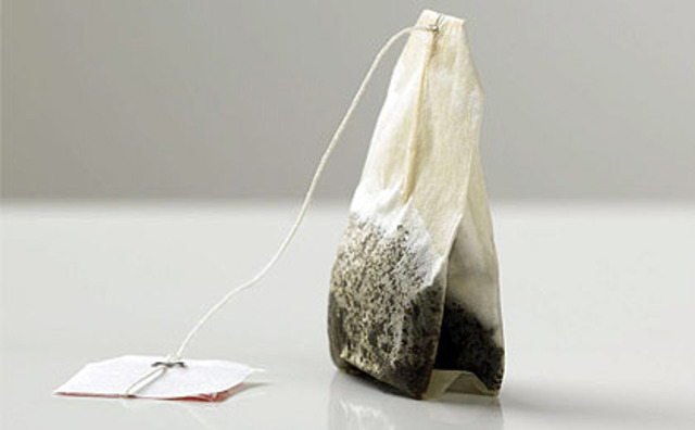Tea leaves? No! Tea Bags!