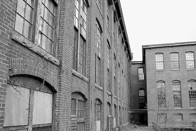 First mill in Westford[then West Chelmsford] is erected on Saw-mil Meadown Brook[links Nab lake to Stony Brook]