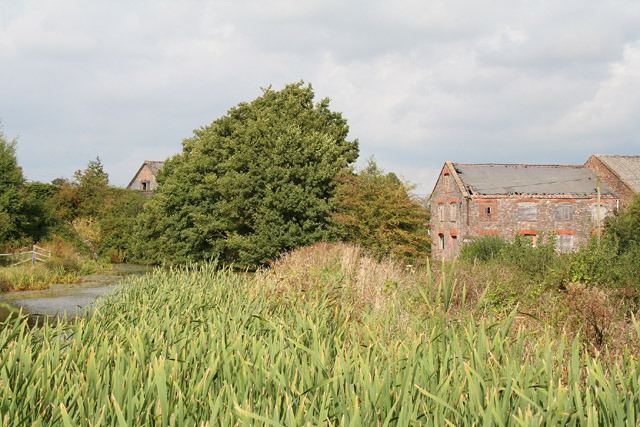 First mill in Westford (then west Chelmsford) is erected on Saw-Mill Meadow Brook Road (links Nab Lake to Stoney Brook)