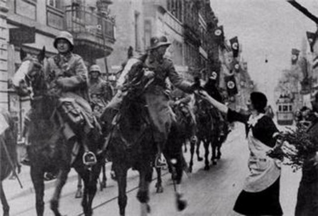 German troops invade Rhineland