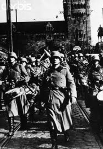Hitler sends troops into Rhineland of Germany in violation of the Versailles Treaty