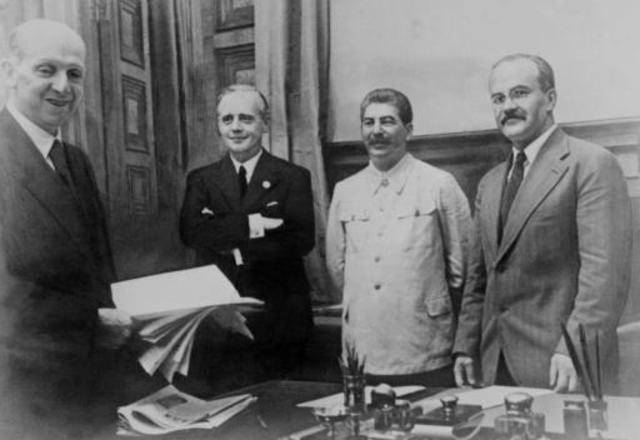 1939 Nazi-Soviet Pact signed by Hitler and Stalin