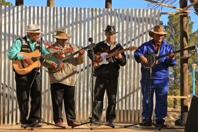 Great Musicians go to Rual South!