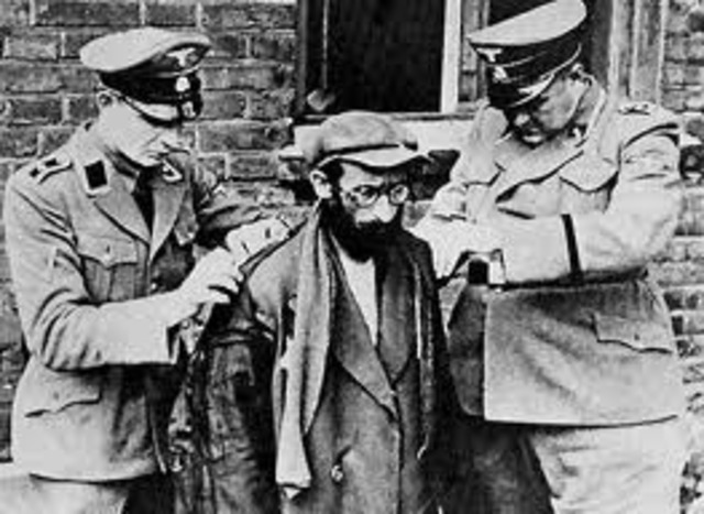 Nazis begin rounding up Jews for labor camps