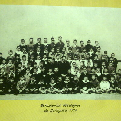 Timeline: Historia de la Escuela