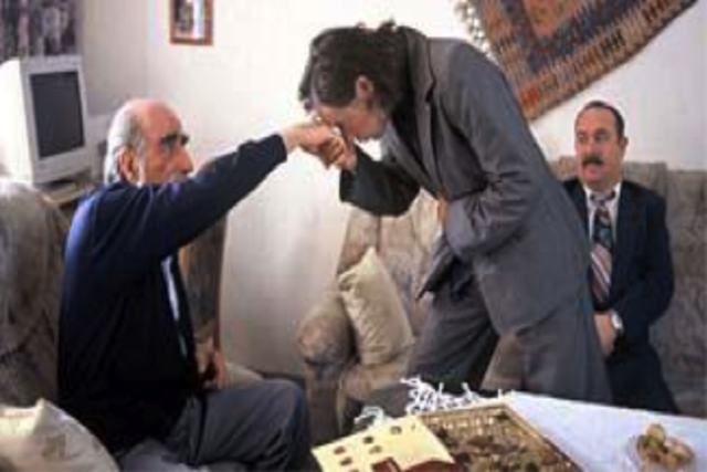 Sibels Familie akzeptieren Cahit.