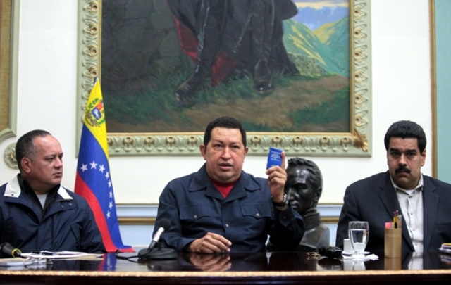 Chávez anuncia que da un paso al costado