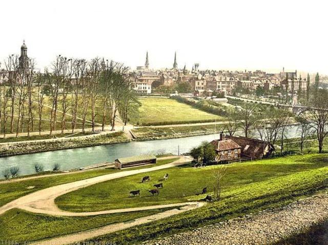 Charles Darwin's Birth