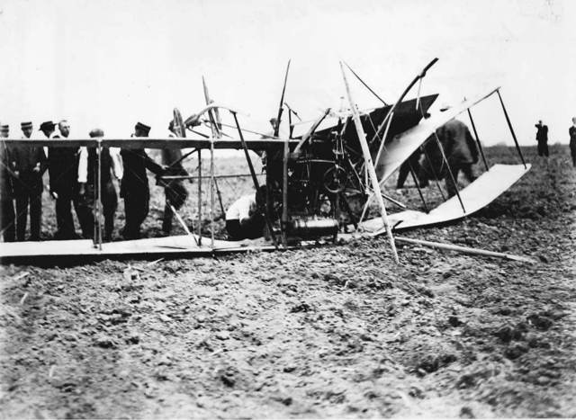 the first plane tragedy