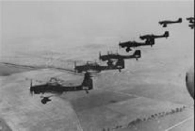 Alemania invade Polonia