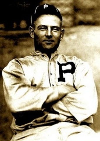 Gavvy Cravath Beats The Giants