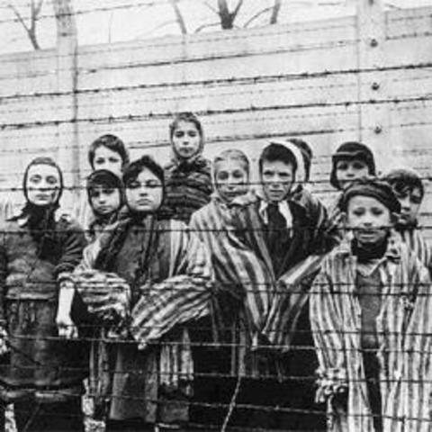 Anne Frank y Margot mueren