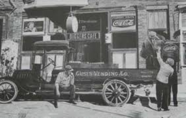 South Africa declared itself a republic in 1961