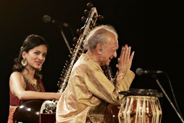 Naissance aux bords du Gange