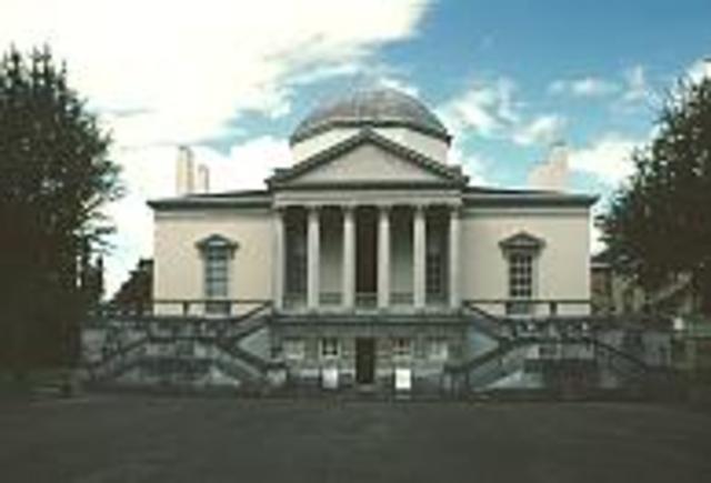 Chiswick House built