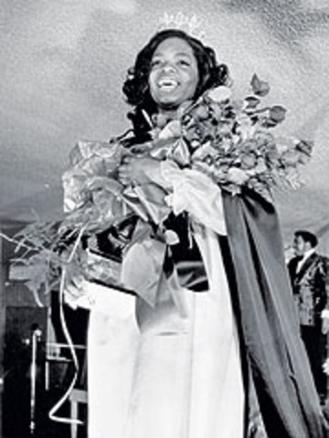 Oprah wins Miss Black Tennessee