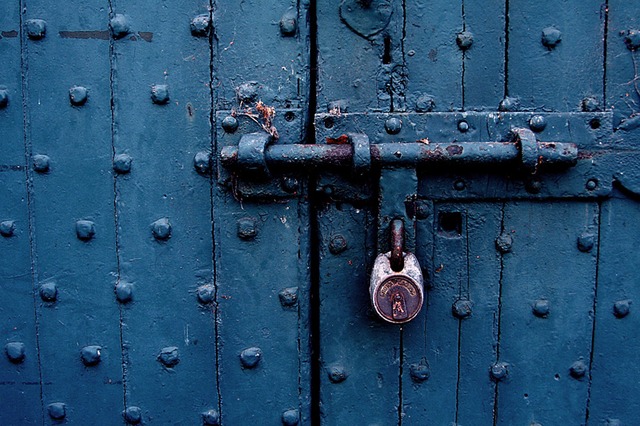 Massachusett's Law involving locking the doors during services.