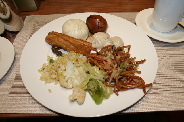 fumios a desayunar por la manna