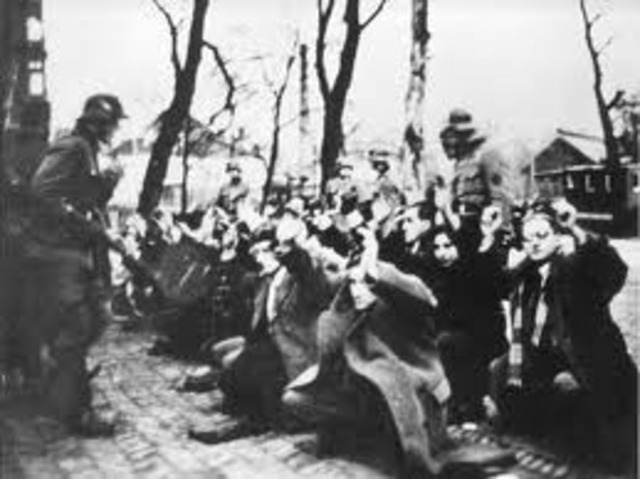Nazis begin rounding up Jews for labor camps