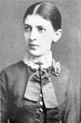 Married Martha Bernays