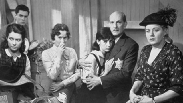 El diario se adapta en el teatro