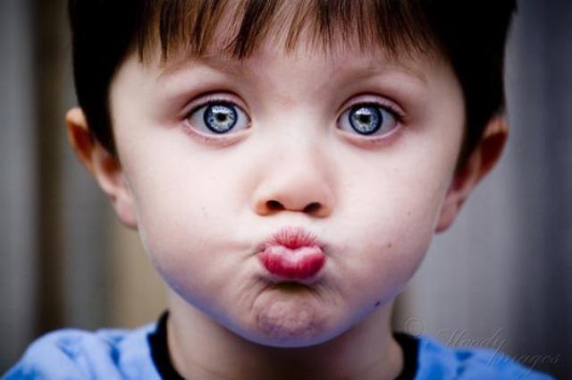 Omar was born 1999,July 15.(second older brother)