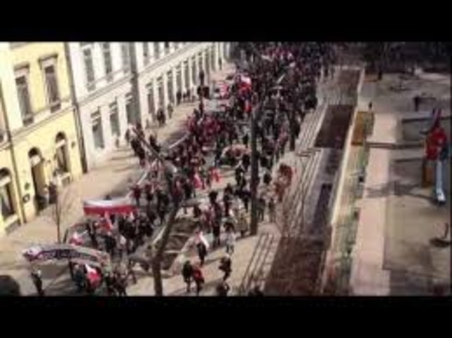 80,000 demonstrators gather in Budapest to call for democracy