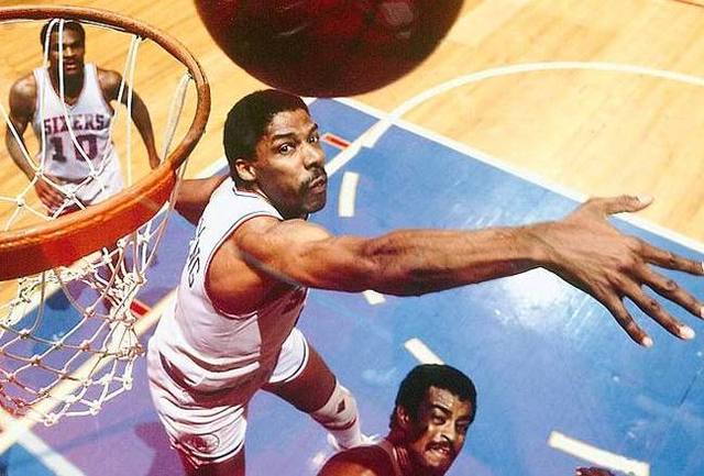 Most minutes played in a playoff game