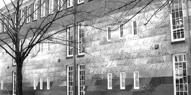 Anne Frank starts school