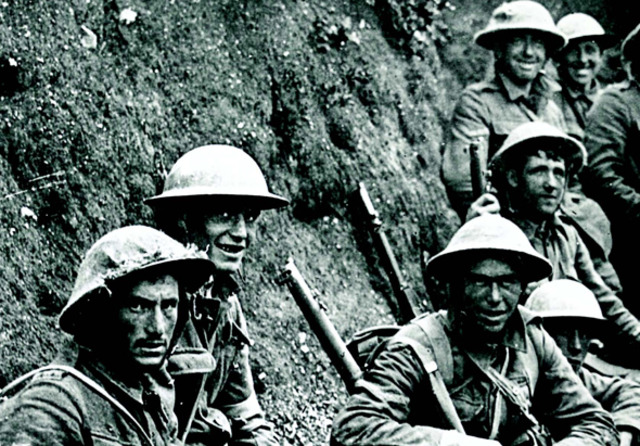 biritan declairs war