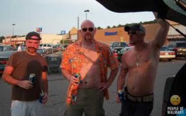 Wal-Mart becomes the world's largest retailer