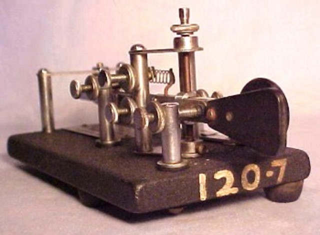 First transatlamtic wireless signal