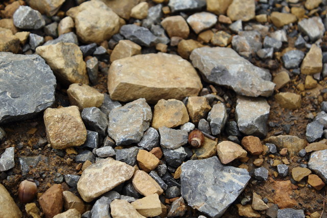 3ME use Voicethread and PPT to Classify Rocks