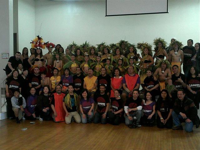 J'avais ma premiere danse competition pour la hula et tahitian.