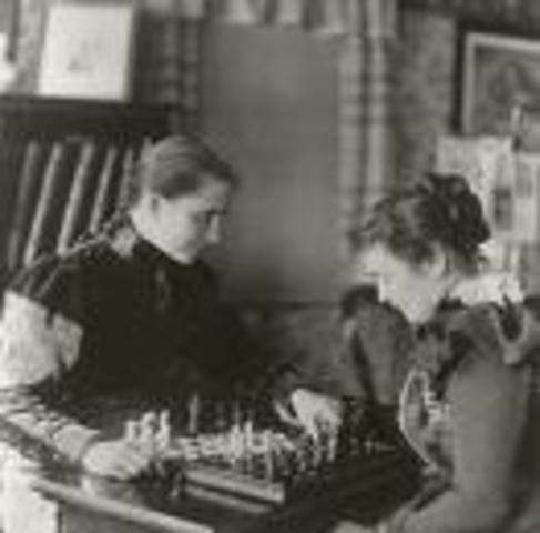 Anne Sullivan became her teacher.