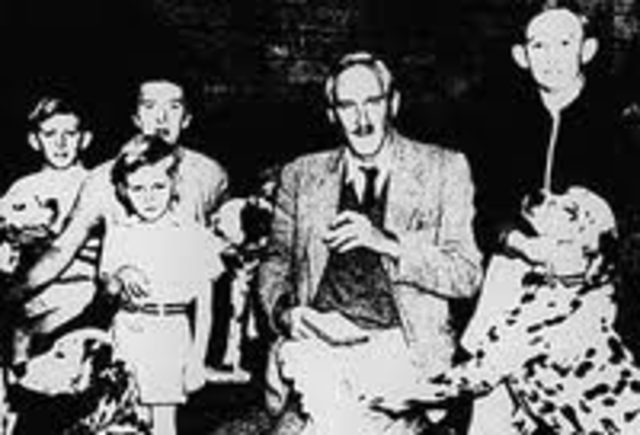 Mary had her 1st son