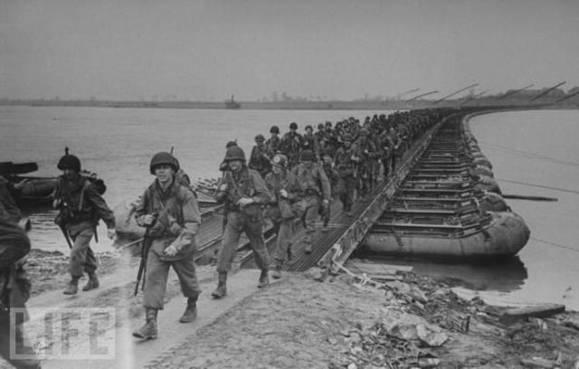 Paris retaken by Allies Forces