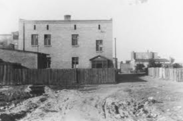 Vladek goes to Srodula