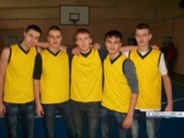 В Керчи прошел финал спартакиады по баскетболу